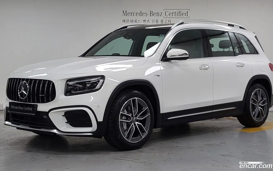 Mercedes-Benz GLB-Class AMG GLB35 4MATIC 2025 — фото 1, купить с доставкой в Москву
