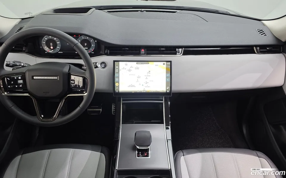 Land Rover Range Rover Evoque P250 SE 2025 — миниатюра 4