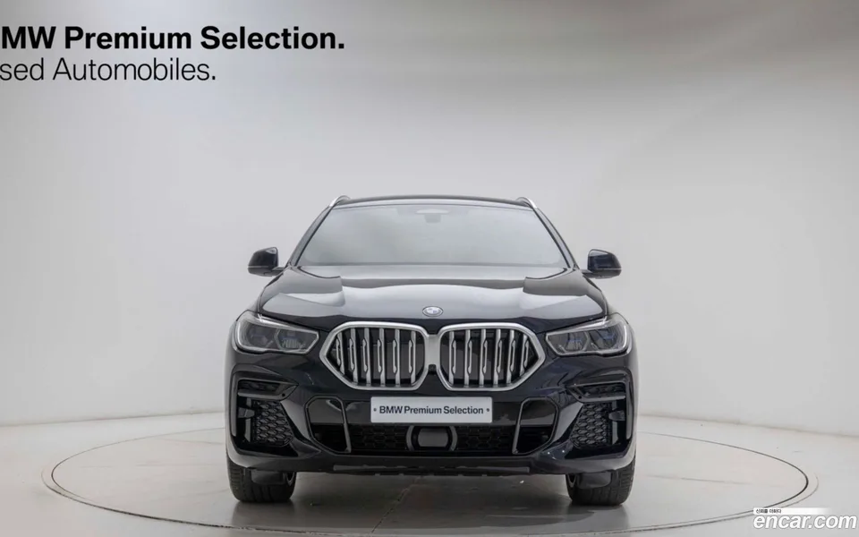 BMW X6 xDrive40i M 2022 — миниатюра 3