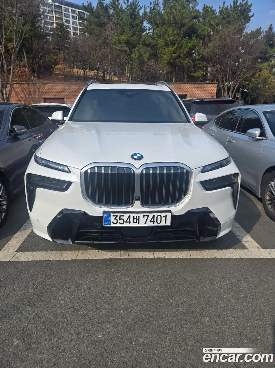 BMW X7 xDrive 40d M 6 2025 — миниатюра 3