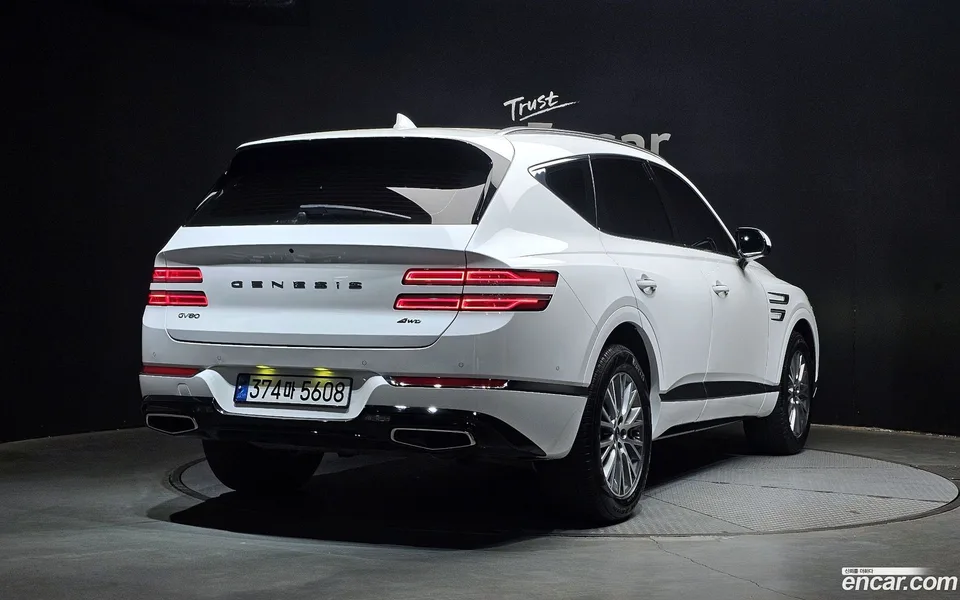 Genesis GV80 2.5T AWD 2023 — миниатюра 2