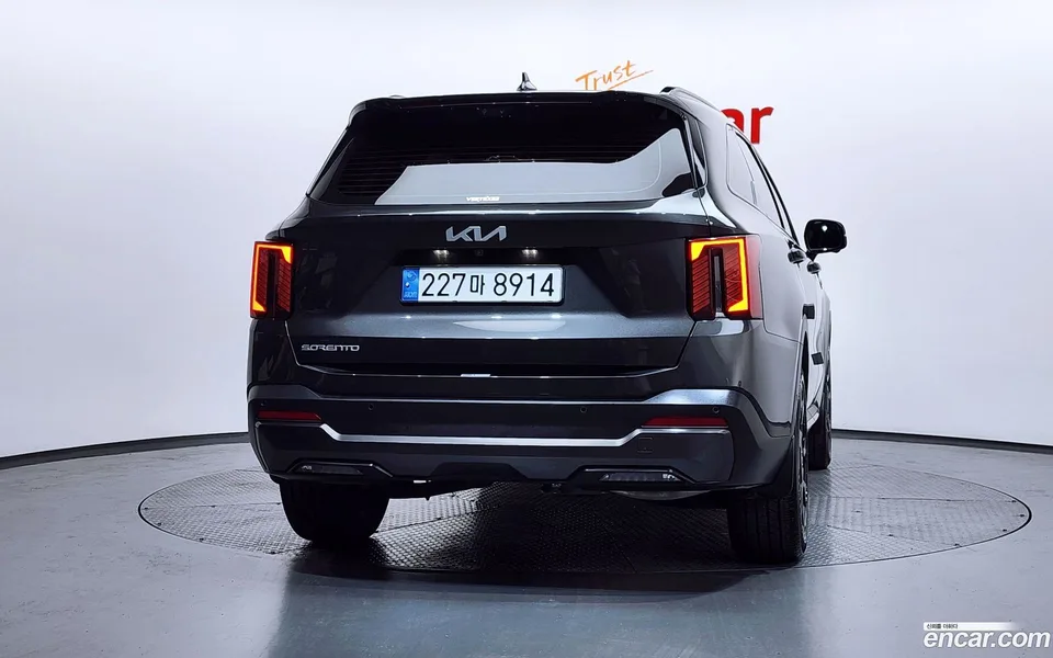 Kia Sorento 2.2 2WD 2024 — миниатюра 4