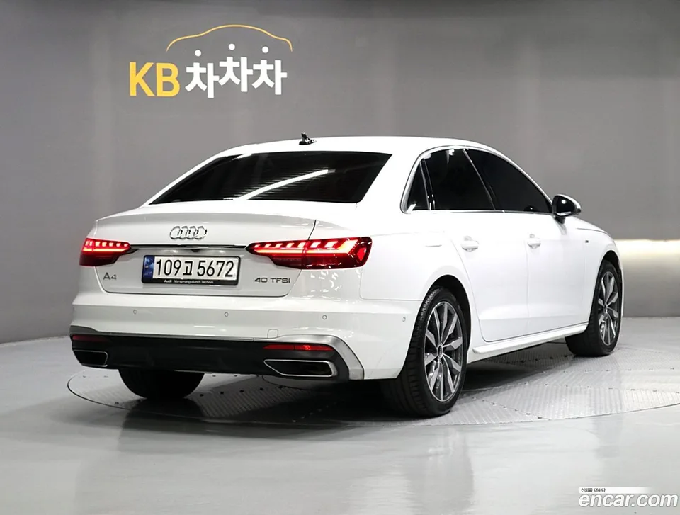 Audi A4 40 TFSI 2023 — миниатюра 2