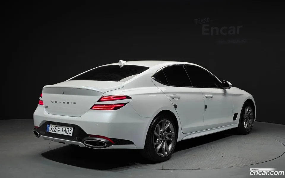 Genesis G70 2.5T 2WD 2025 — миниатюра 2