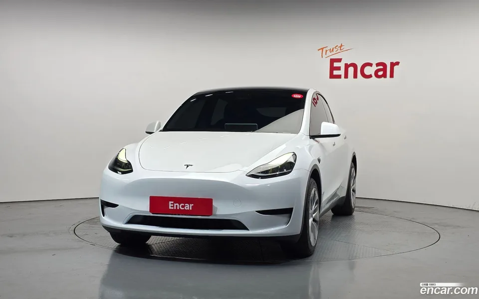 Tesla Model Y RWD 2024 — миниатюра 3