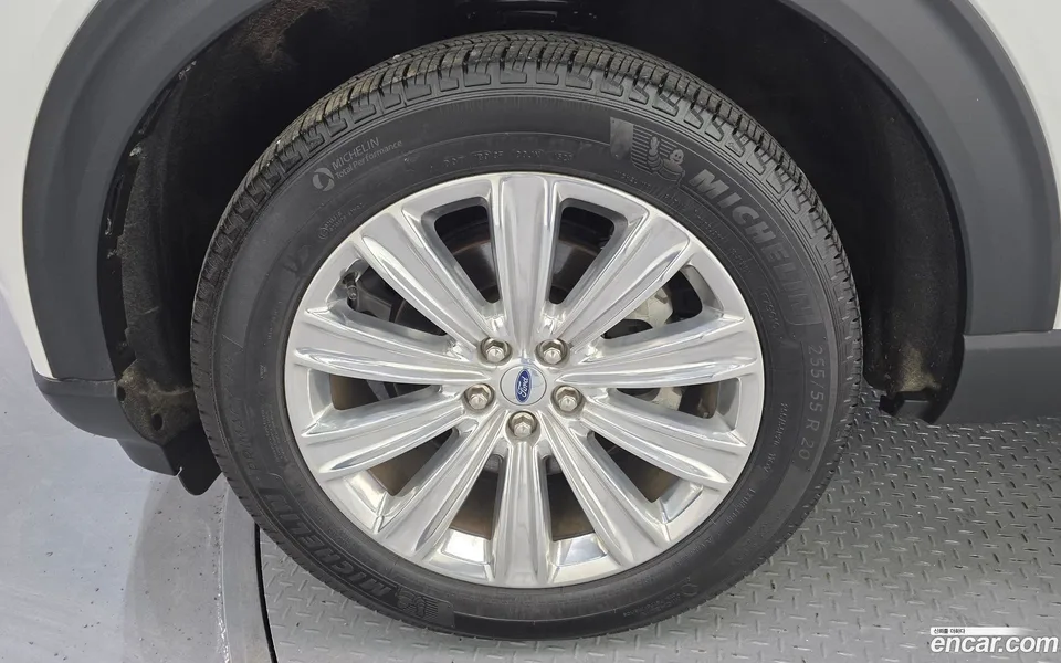 Ford Explorer 2.3 4WD 2023 — миниатюра 5
