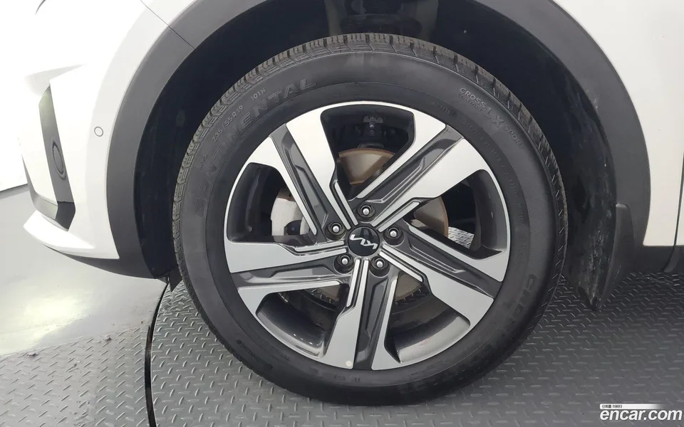 Kia Sorento HEV 1.6 4WD 2023 — миниатюра 5