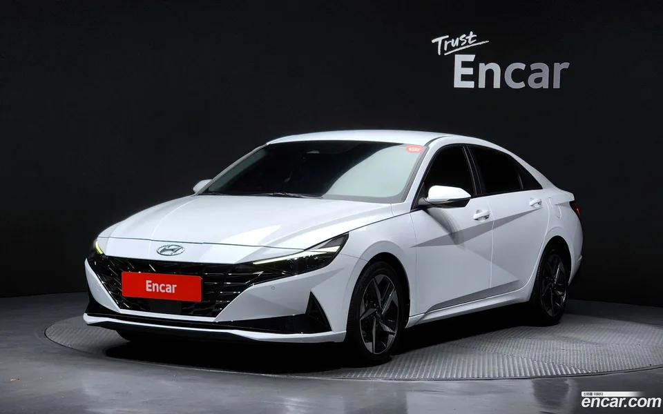 Hyundai Avante 1.6 2022 — фото 1, купить с доставкой в Москву