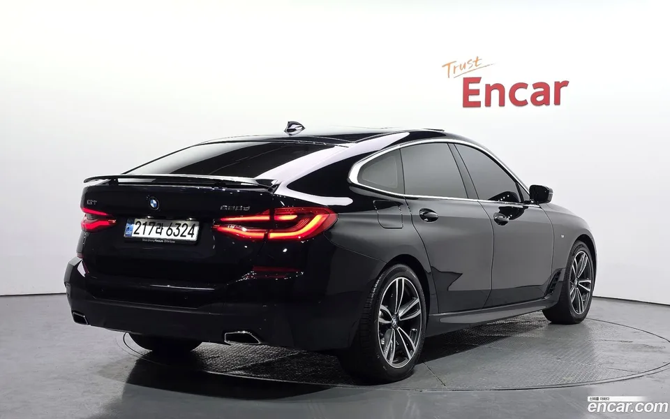 BMW 6 Series GT 620d M 2024 — миниатюра 2