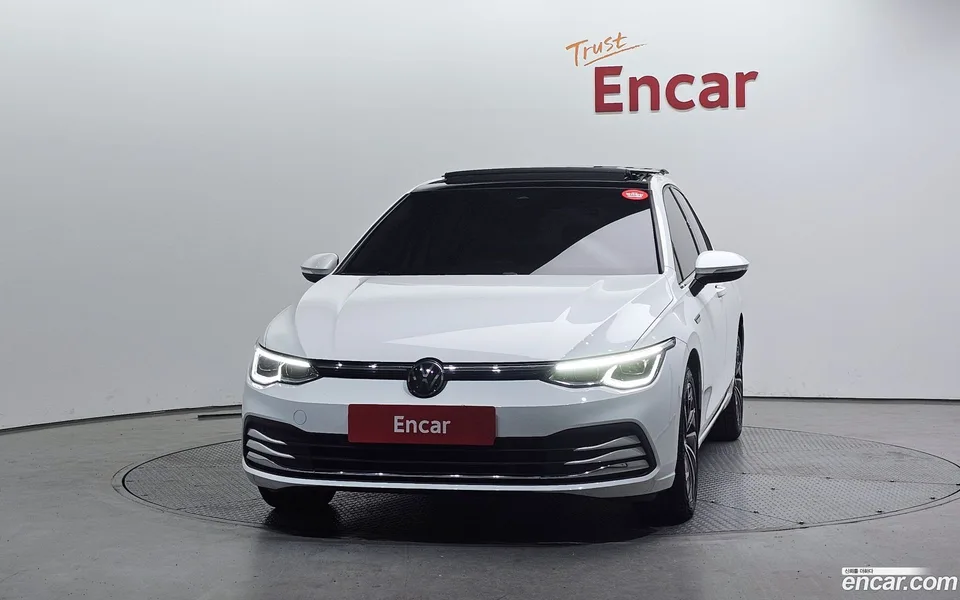 Volkswagen Golf 2.0 TDI 2023 — миниатюра 3