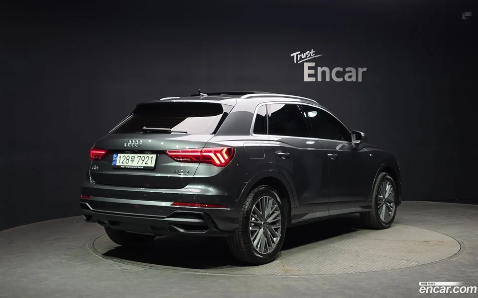 Audi Q3 35 TDI 2023 — миниатюра 2
