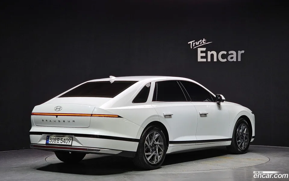 Hyundai Grandeur Hybrid 2025 — миниатюра 2