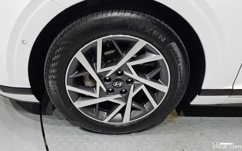 Hyundai Grandeur Hybrid 2025 — миниатюра 5