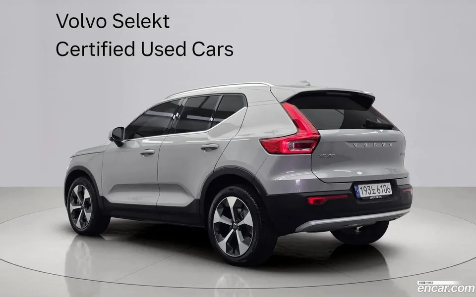 Volvo XC40 B4 2024 — миниатюра 4