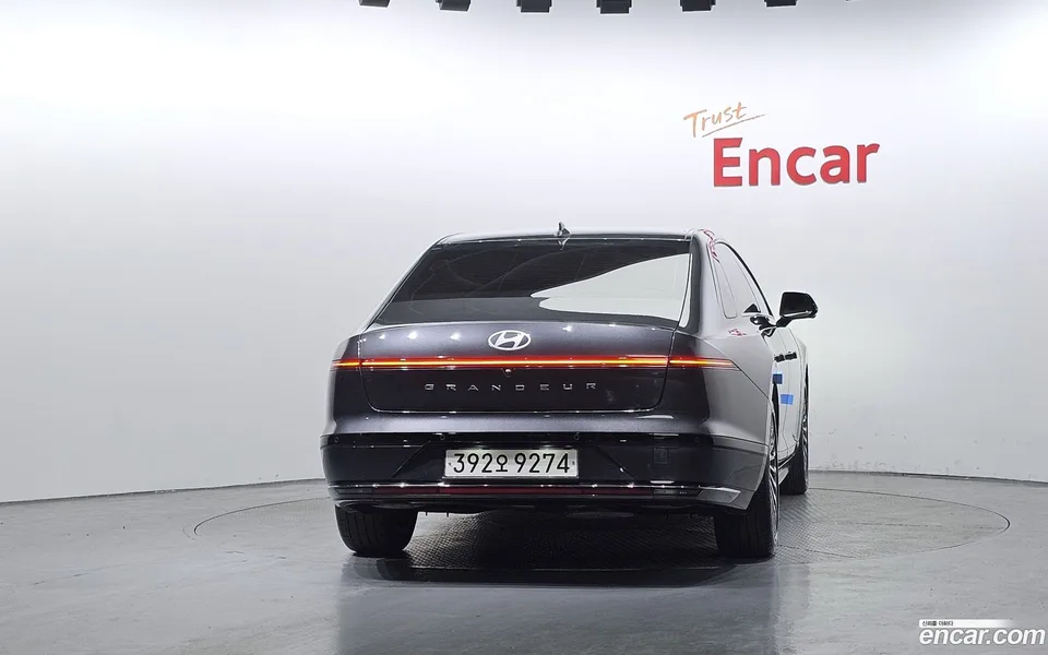 Hyundai Grandeur 2.5 2WD 2023 — миниатюра 4
