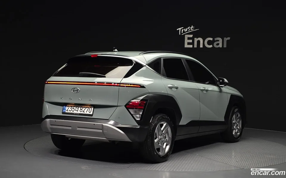 Hyundai Kona 1.6 2WD 2023 — миниатюра 2