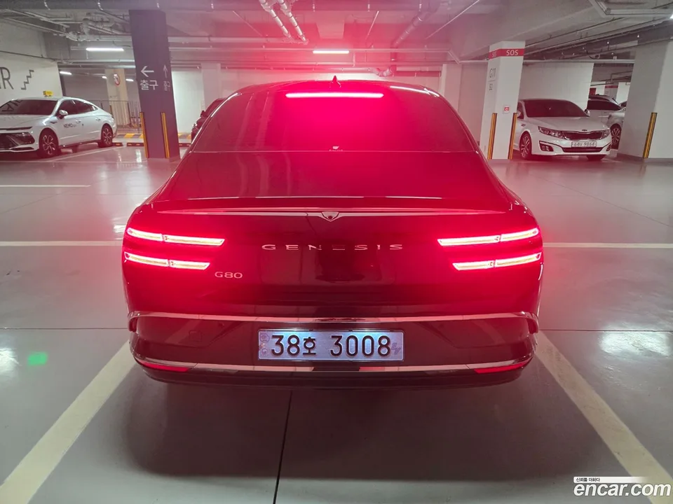 Genesis Electrified G80 e-AWD 2025 — миниатюра 4