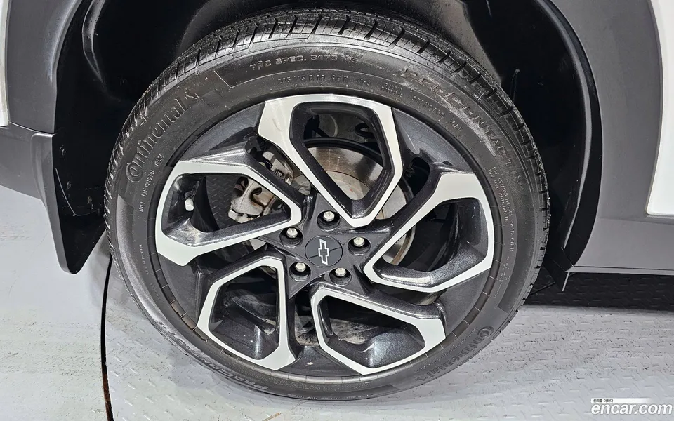 Chevrolet Trax Crossover 1.2 RS 2024 — миниатюра 5
