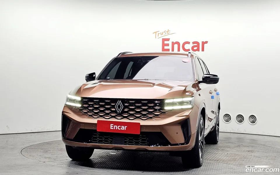Renault Samsung Grand Koleos 1.5 E-TECH 2WD 2024 — миниатюра 3