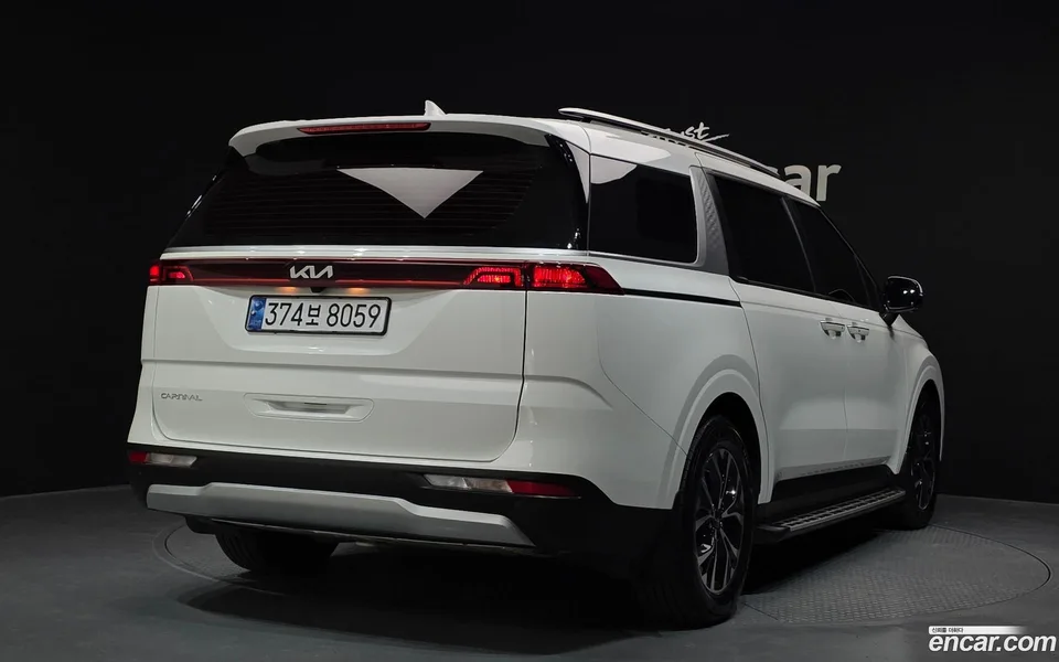 Kia Carnival 9 2022 — миниатюра 2