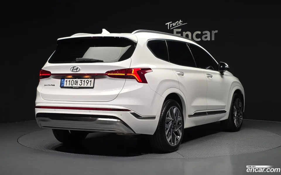 Hyundai SantaFe 2.5T 2WD 2022 — миниатюра 2