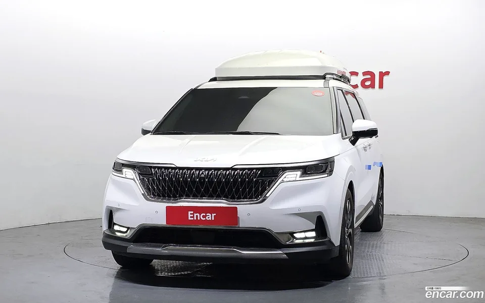Kia Carnival 7 2023 — миниатюра 3