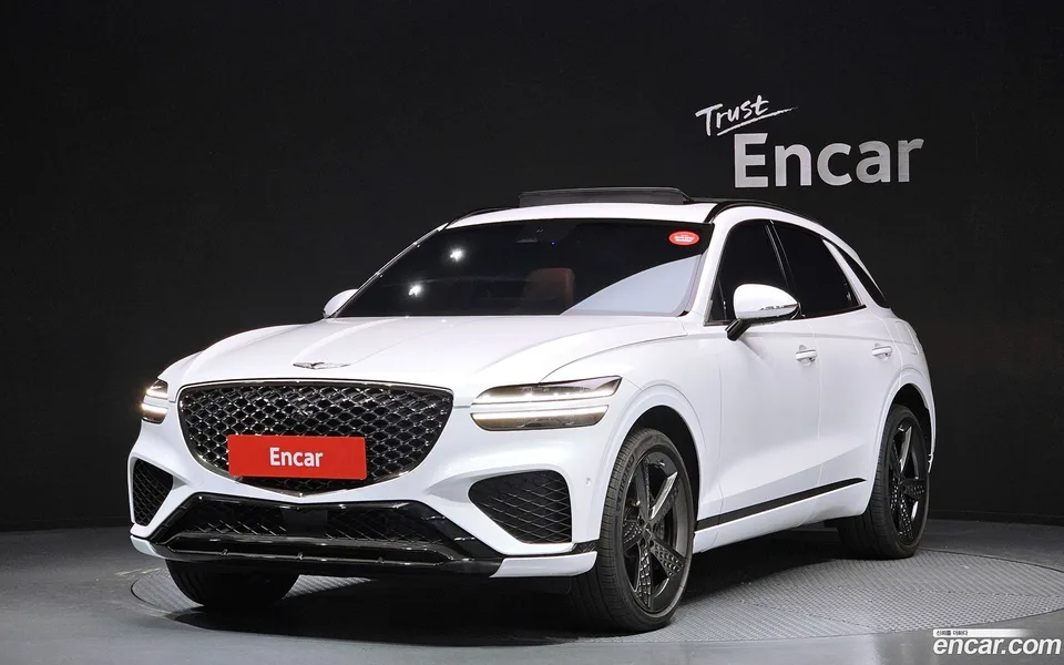 Genesis GV70 2.5T AWD 2023 — фото 1, купить с доставкой в Москву