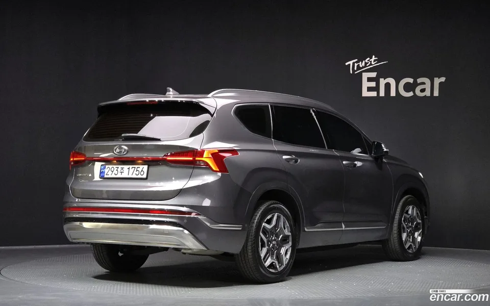 Hyundai Santa Fe HEV 1.6 2WD 2023 — миниатюра 2