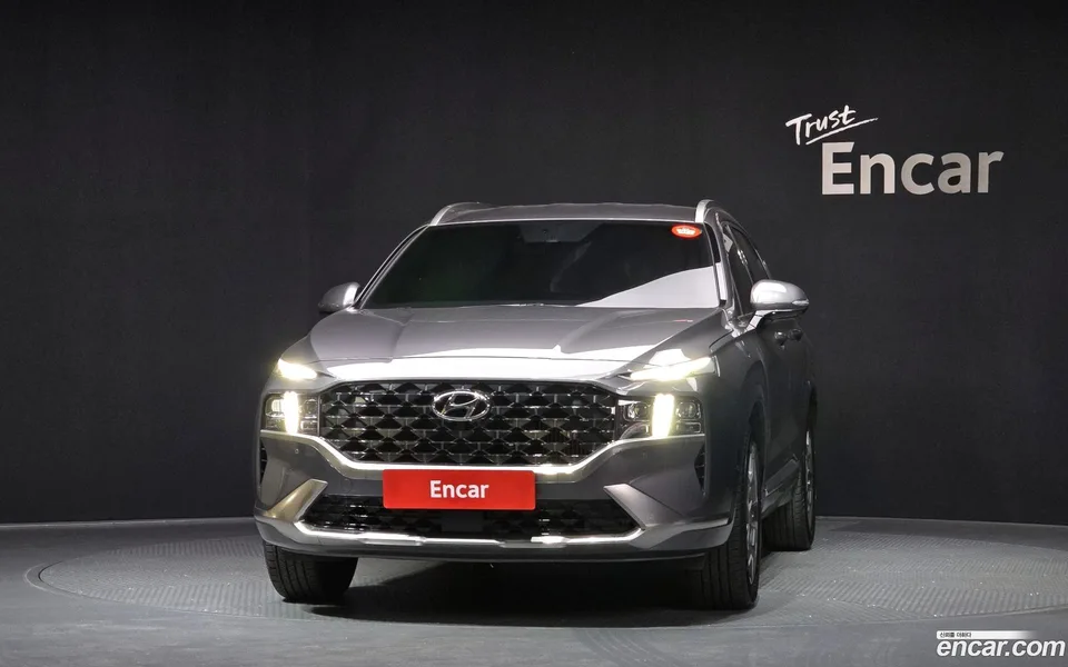 Hyundai Santa Fe HEV 1.6 2WD 2023 — миниатюра 3