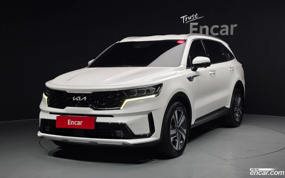 Kia Sorento HEV 1.6 2WD 2022 — фото 1, купить с доставкой в Москву
