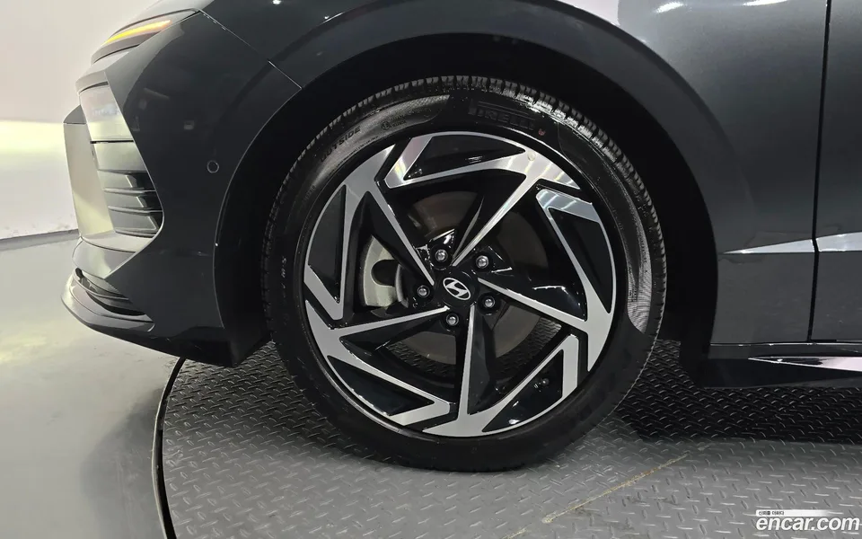 Hyundai Sonata The Edge Hybrid 2025 — миниатюра 5