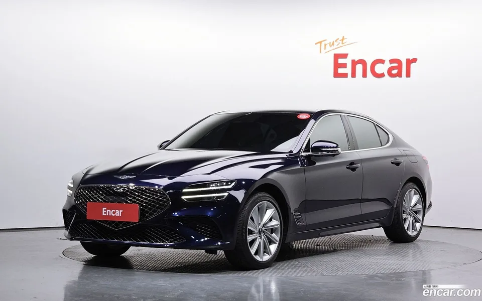 Genesis G70 2.5T 4WD 2024 — фото 1, купить с доставкой в Москву