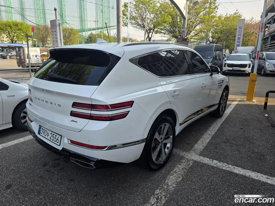 Genesis GV80 2.5T AWD 2023 — миниатюра 4