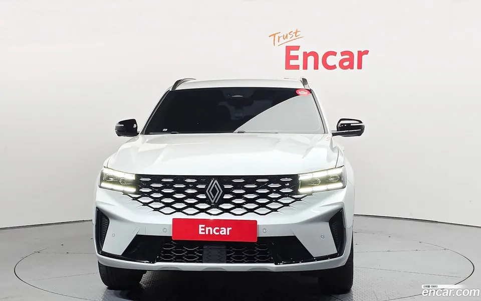 Renault Samsung Grand Koleos 1.5 E-TECH 2WD 2024 — миниатюра 3