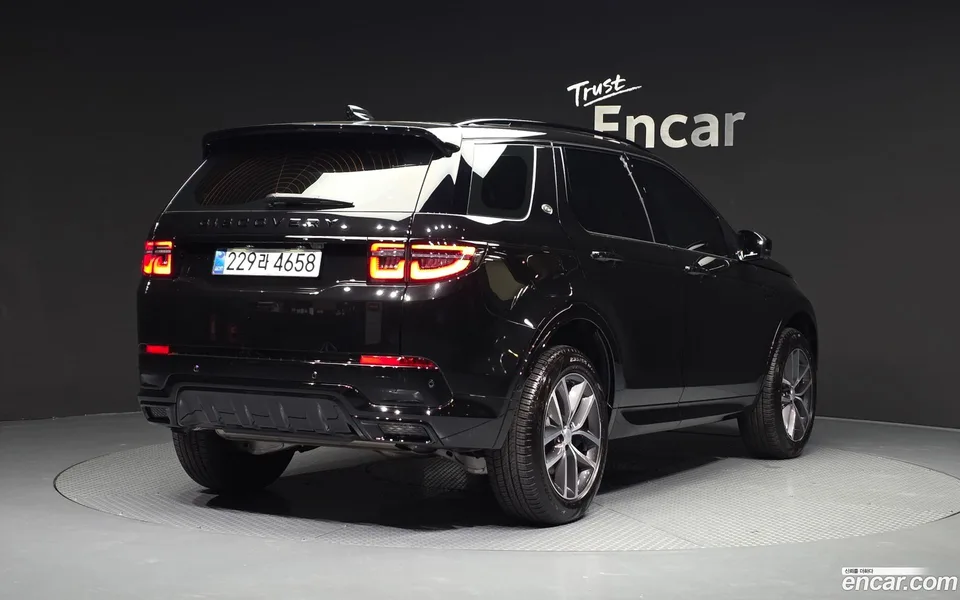 Land Rover Discovery Sport P250 SE 2025 — миниатюра 2