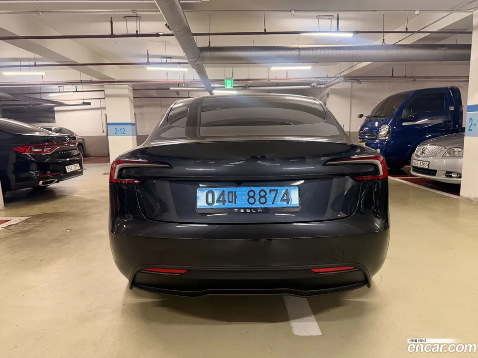 Tesla Model 3 RWD 2026 — миниатюра 4