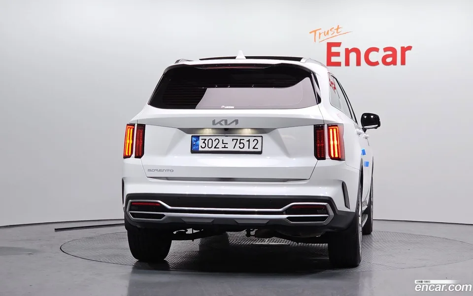 Kia Sorento 2.5T 2WD 2023 — миниатюра 4