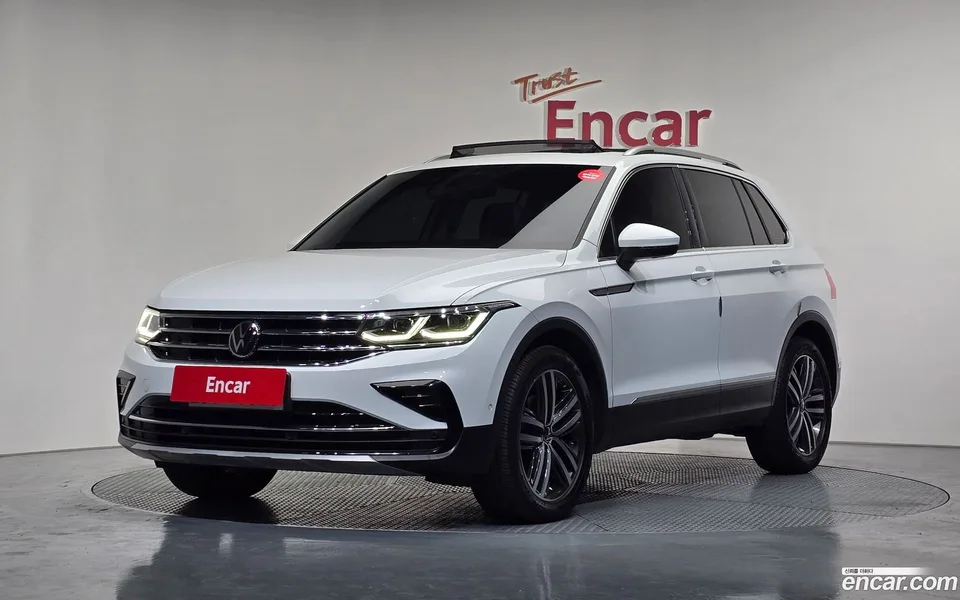 Volkswagen Tiguan 2.0 TDI 2022 — фото 1, купить с доставкой в Москву