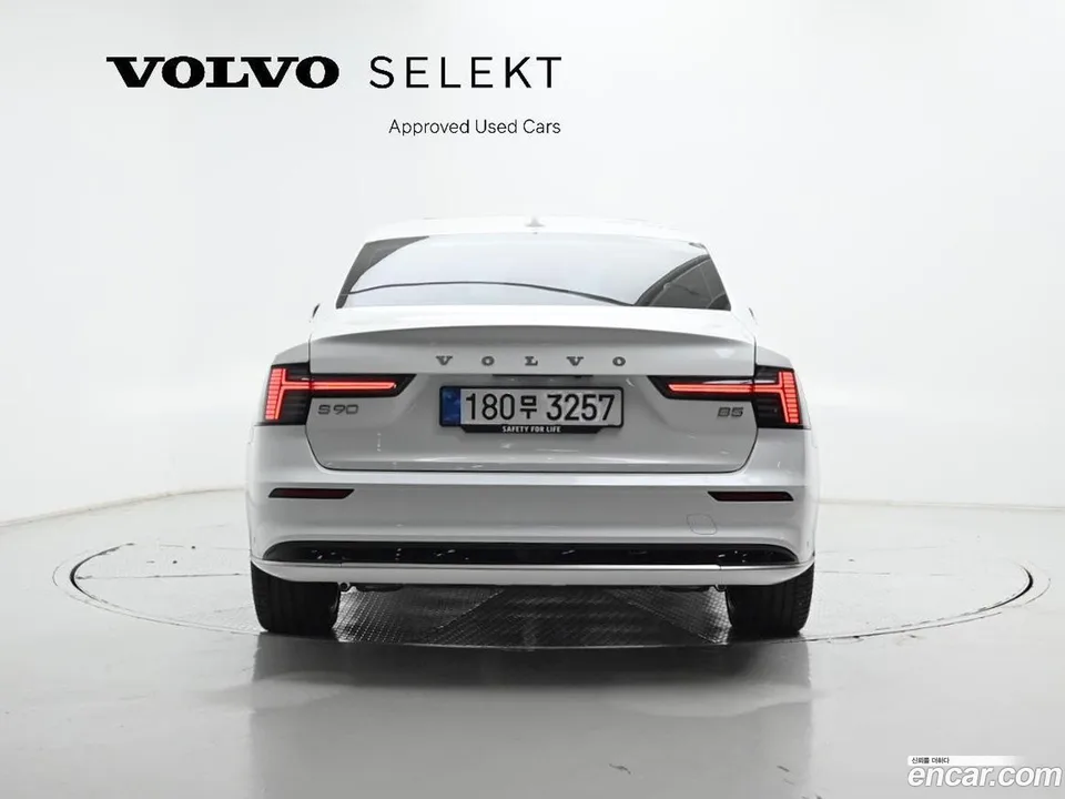 Volvo S90 B5 2026 — миниатюра 4
