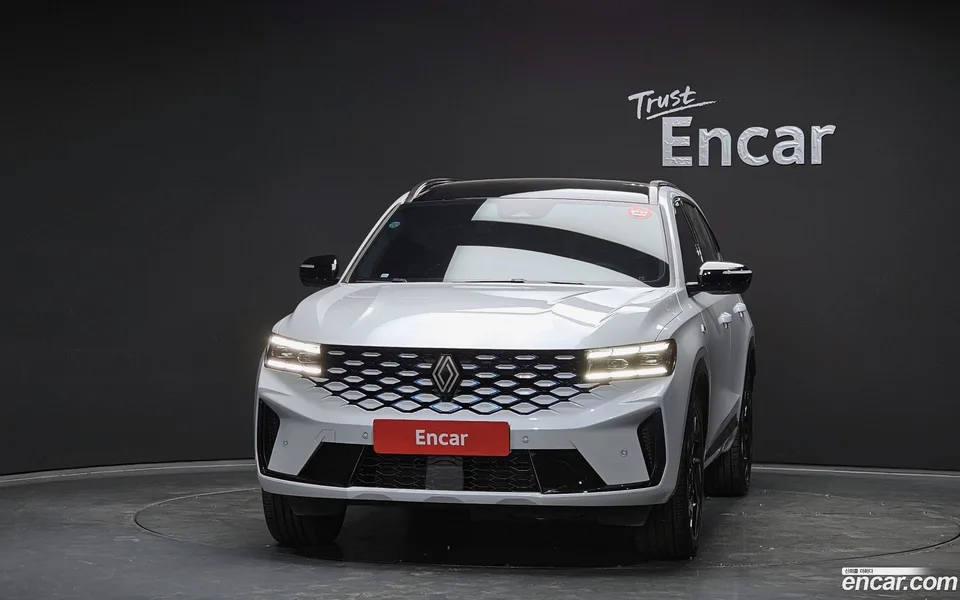 Renault Samsung Grand Koleos 1.5 E-TECH 2WD 2024 — миниатюра 3