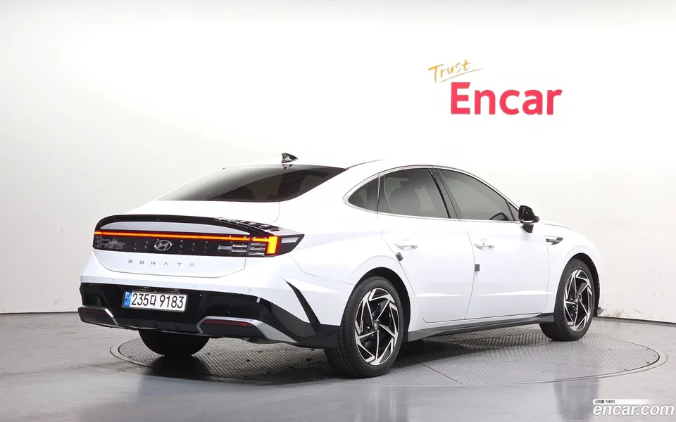 Hyundai Sonata The Edge 2.0 LPG 2023 — миниатюра 2