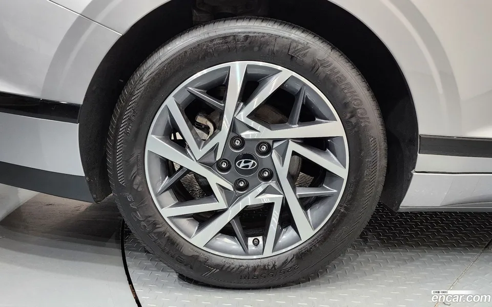 Hyundai Grandeur 2.5 2WD 2023 — миниатюра 5