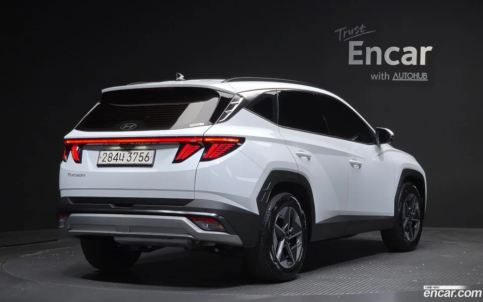 Hyundai Tucson NX4 1.6 2WD 2025 — миниатюра 2