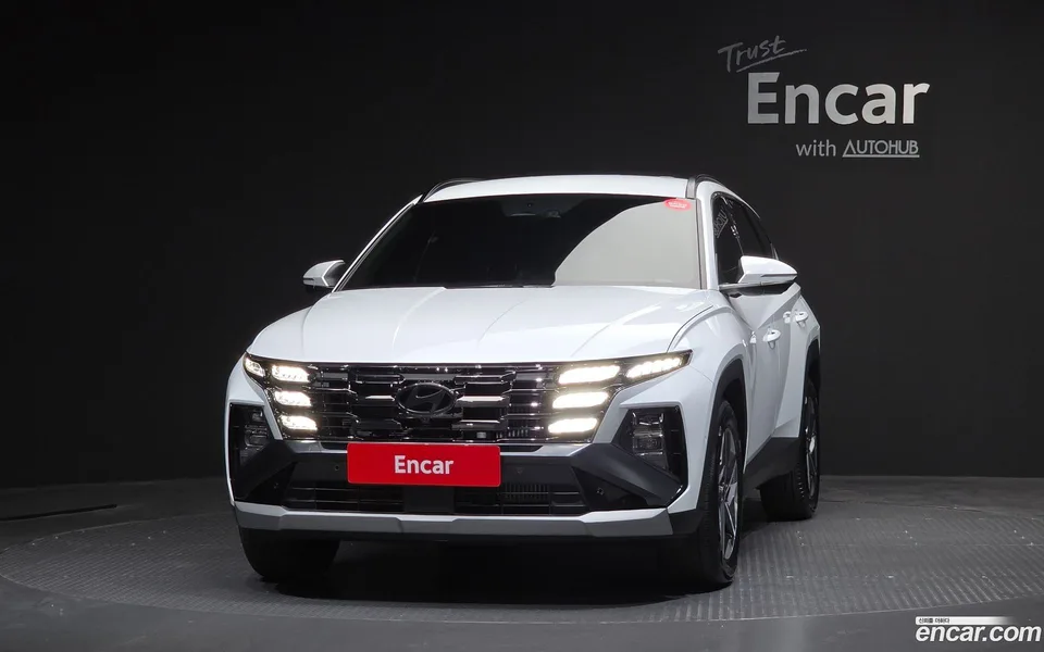 Hyundai Tucson NX4 1.6 2WD 2025 — миниатюра 3