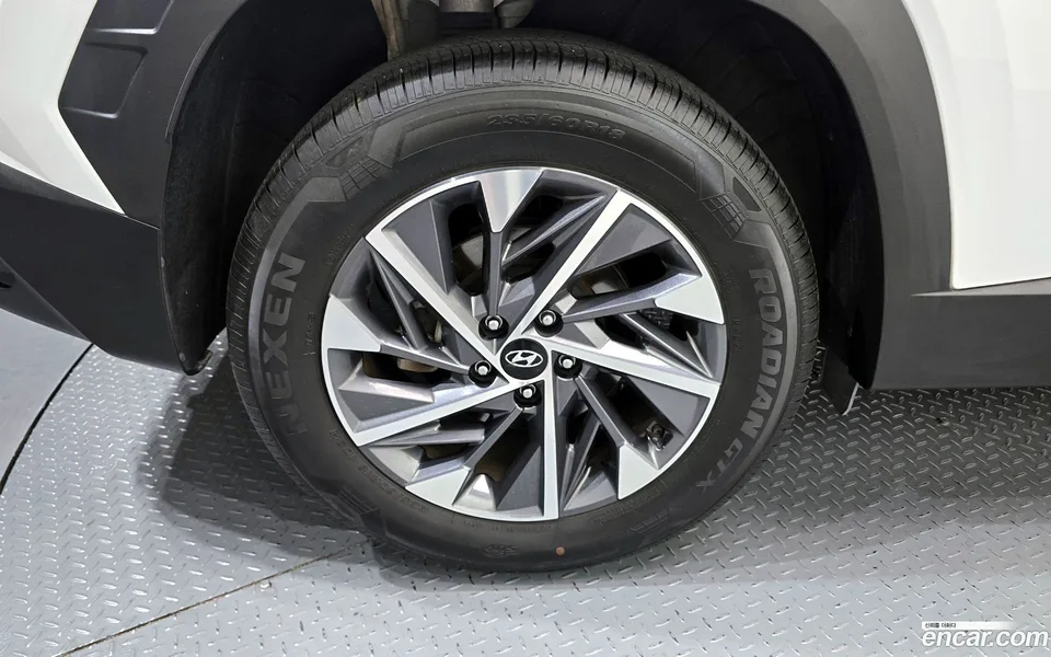 Hyundai Tucson 1.6 2WD 2022 — миниатюра 5