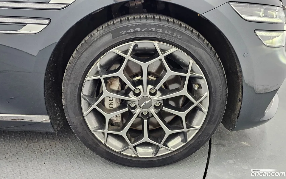 Genesis G80 2.5 AWD 2023 — миниатюра 5