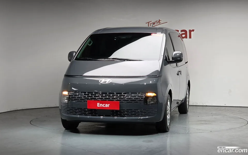 Hyundai Staria HEV 1.6 5 2025 — миниатюра 3