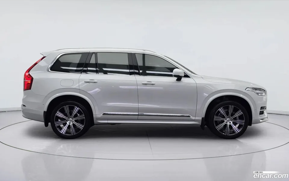 Volvo XC90 B6 2024 — миниатюра 3