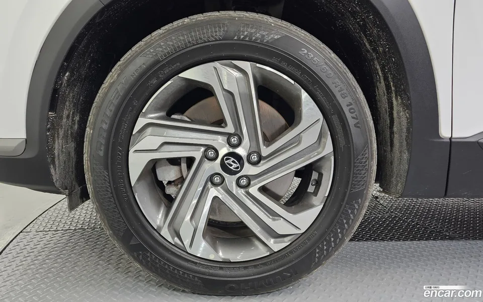 Hyundai SantaFe 2.5T 2WD 2022 — миниатюра 5