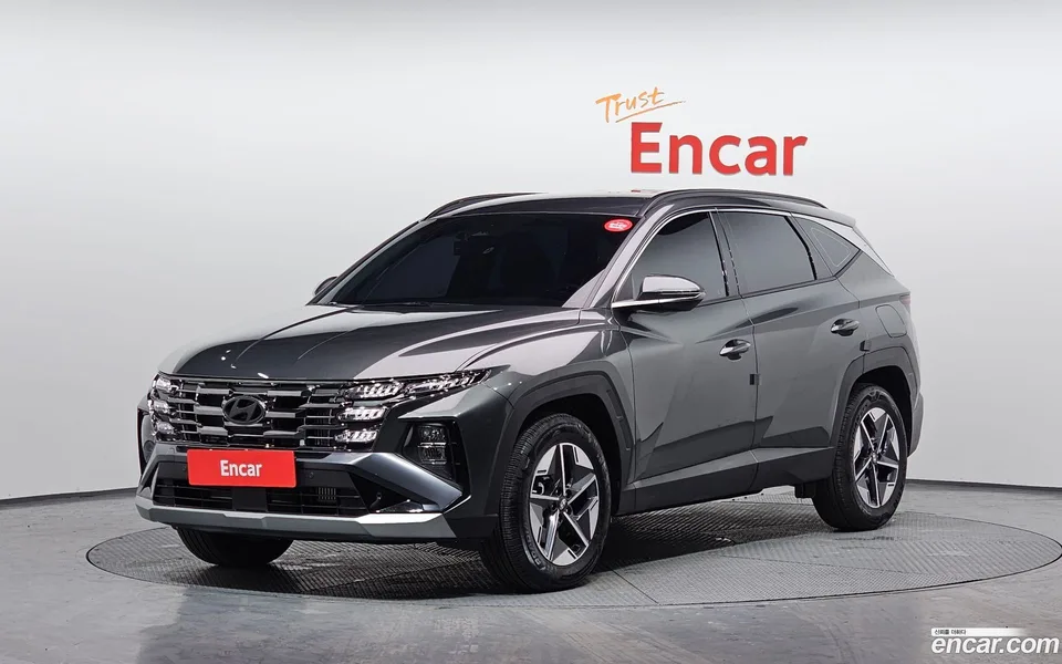 Hyundai Tucson NX4 1.6 2WD 2025 — фото 1, купить с доставкой в Москву